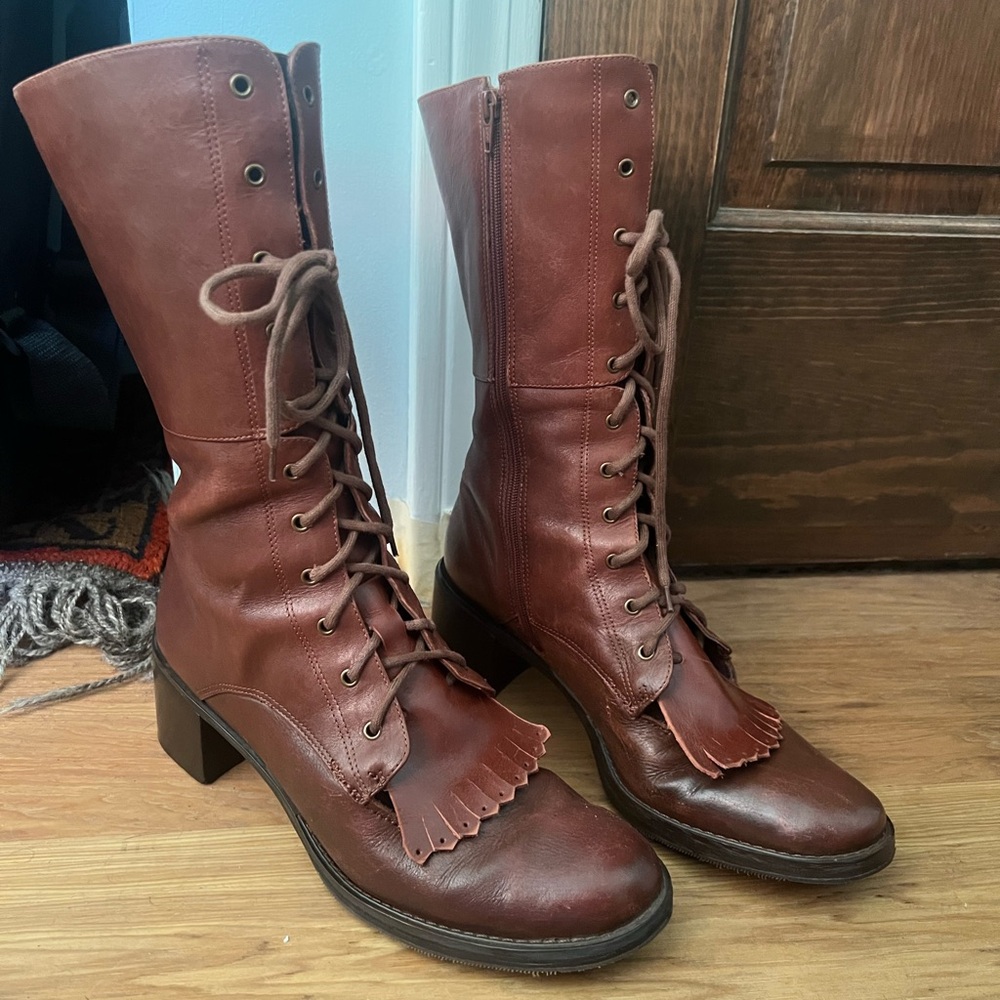 Frye Brown Lace-Up Boots with Vintage Design